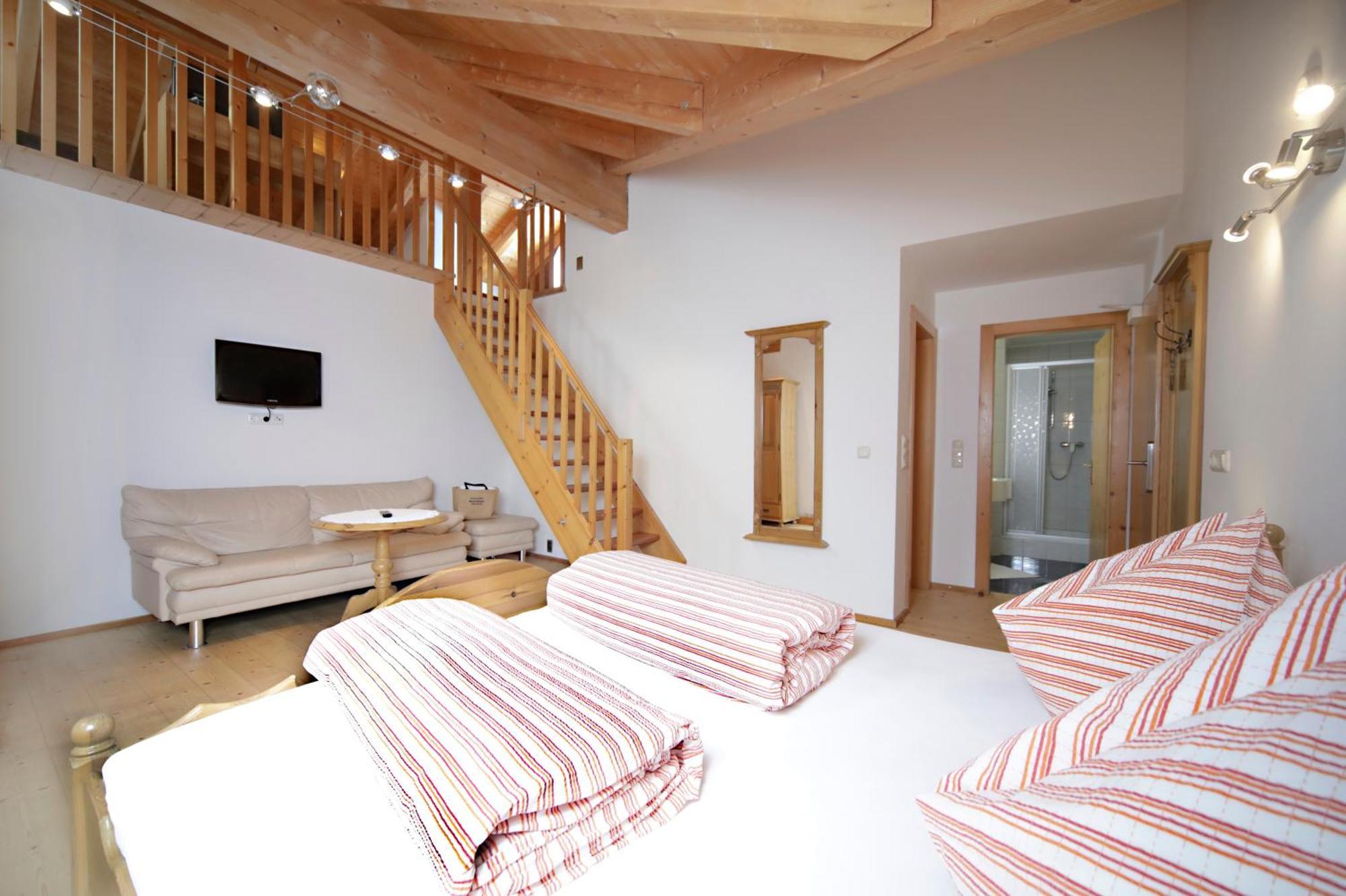 Hotel Gasthof Unterwoeger Obertilliach Kültér fotó