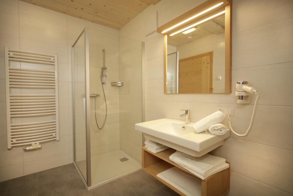 Hotel Gasthof Unterwoeger Obertilliach Kültér fotó