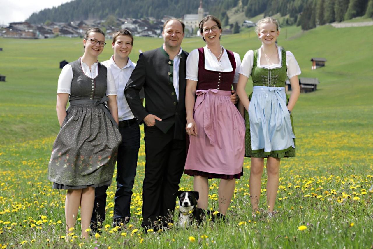 Hotel Gasthof Unterwoeger Obertilliach Kültér fotó